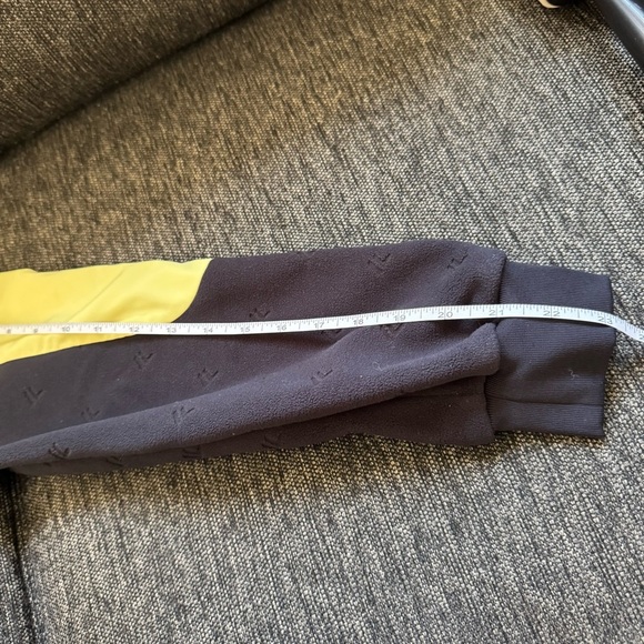 Fila Vincent Van Gogh Black and Yellow Jacket - Picture 7 of 9